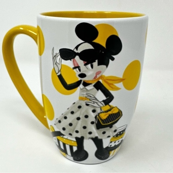 Minnie Mouse Walt Disney Store Yellow Polka Dots Shopping Ceramic Cup Mug pin up - Picture 2 of 7